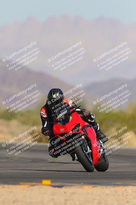 media/Nov-06-2023-Moto Forza (Mon) [[ce023d0744]]/3-Intermediate Group/Session 3 (Turn 5)/